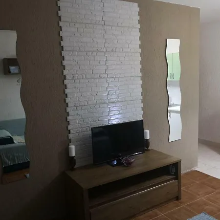 Sarm Apartment Vir